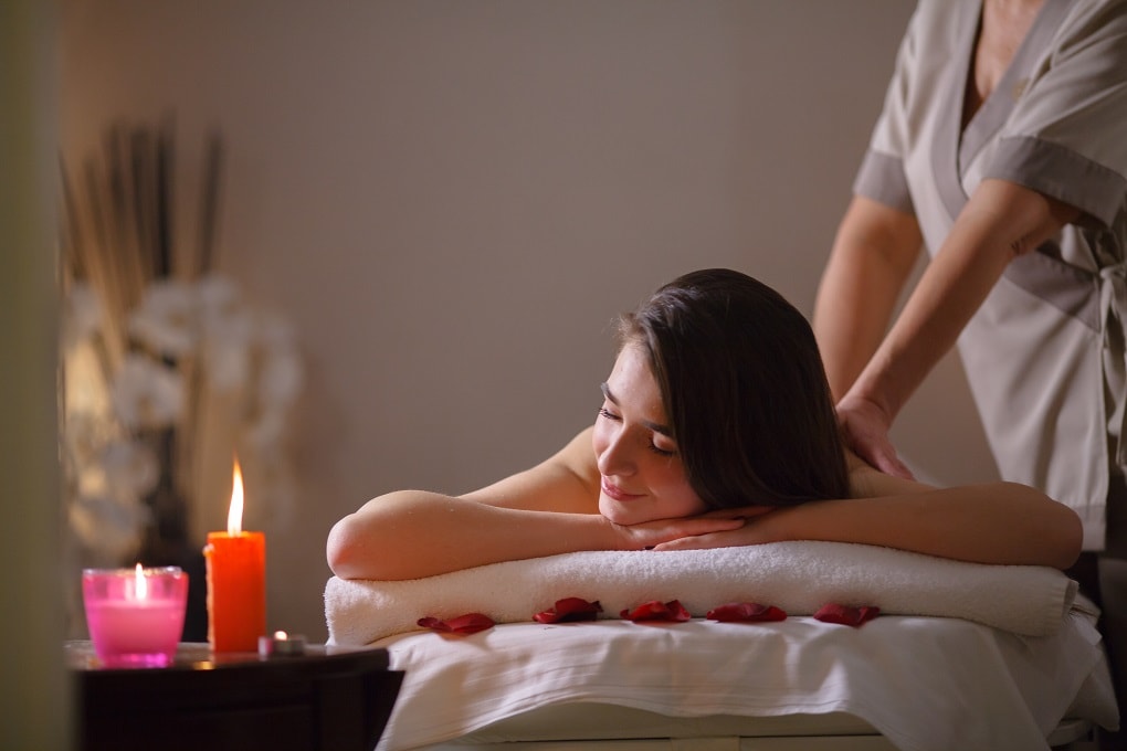 Cách massage bấm huyệt trị chứng mất ngủ